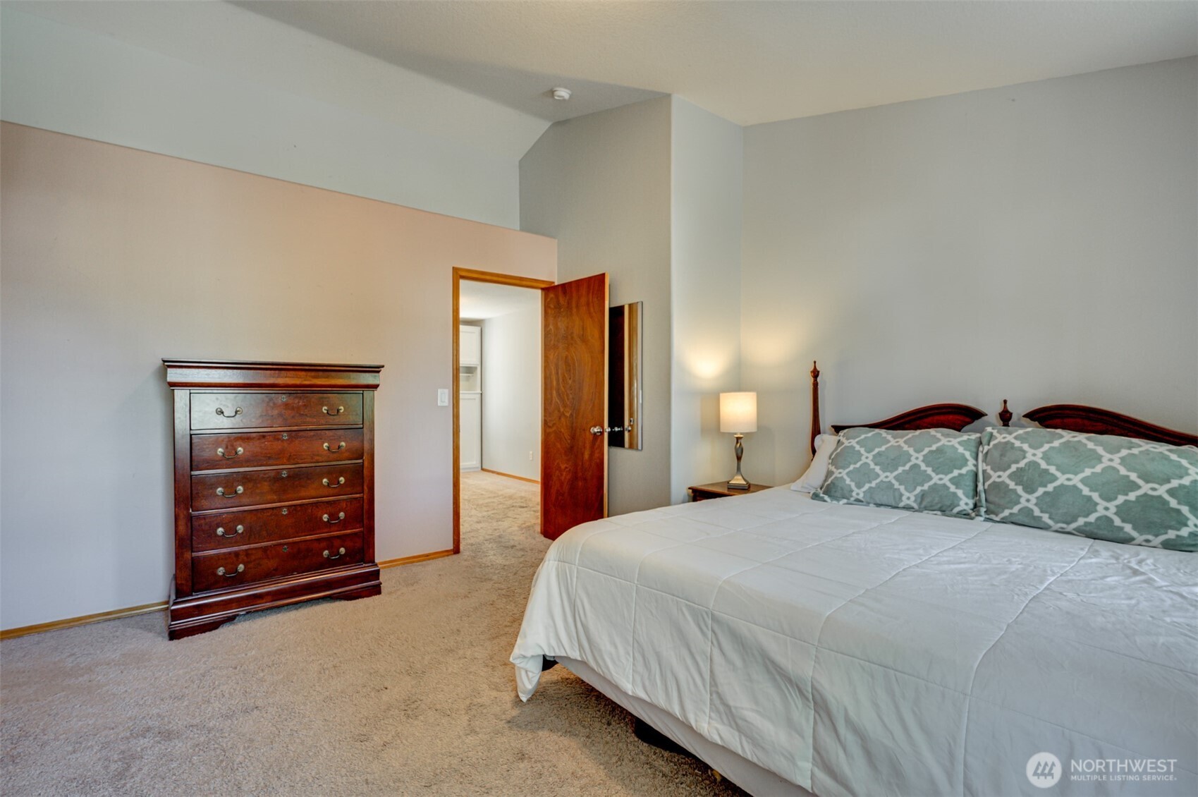 302 Pine Street , Woodland, WA 98674