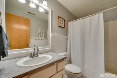 302 Pine Street , Woodland, WA 98674 - Photo 19