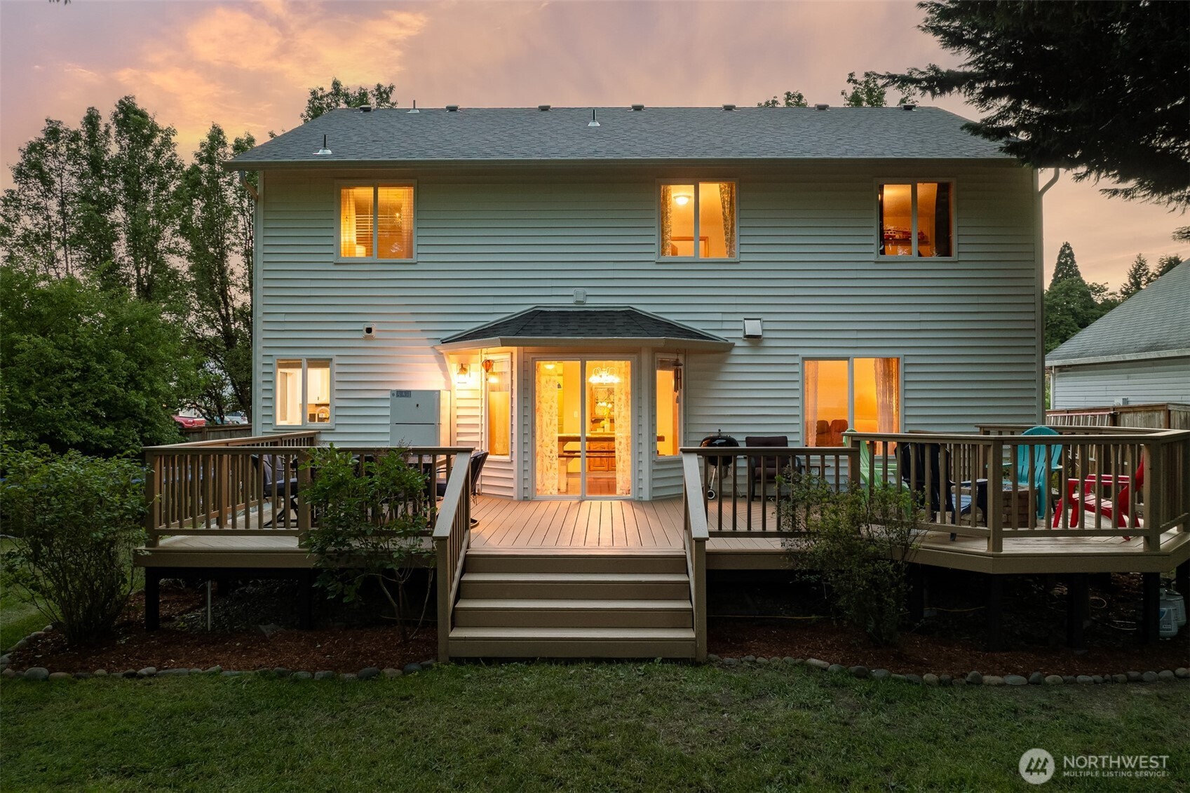302 Pine Street , Woodland, WA 98674