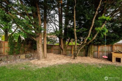 302 Pine Street , Woodland, WA 98674 - Photo 29