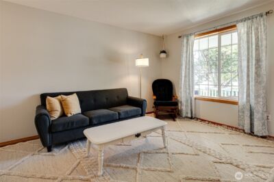 302 Pine Street , Woodland, WA 98674 - Photo 4