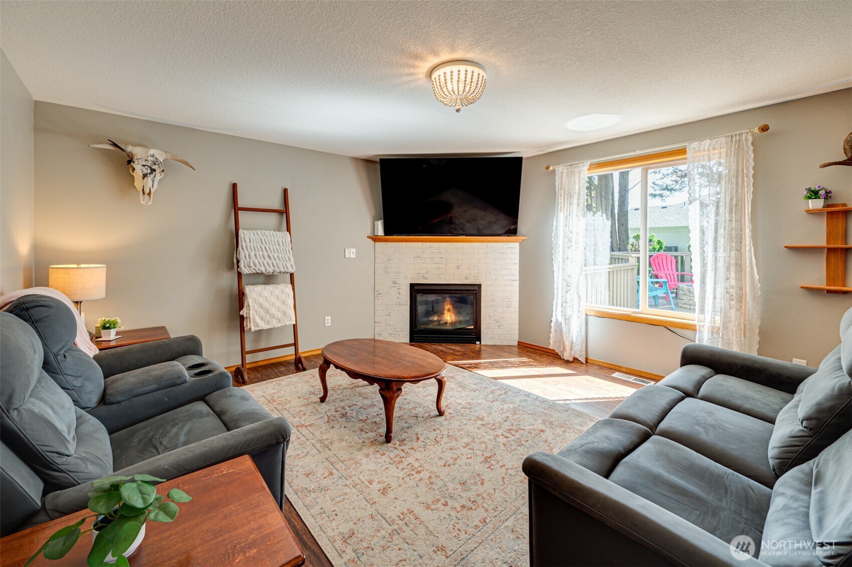 302 Pine Street , Woodland, WA 98674