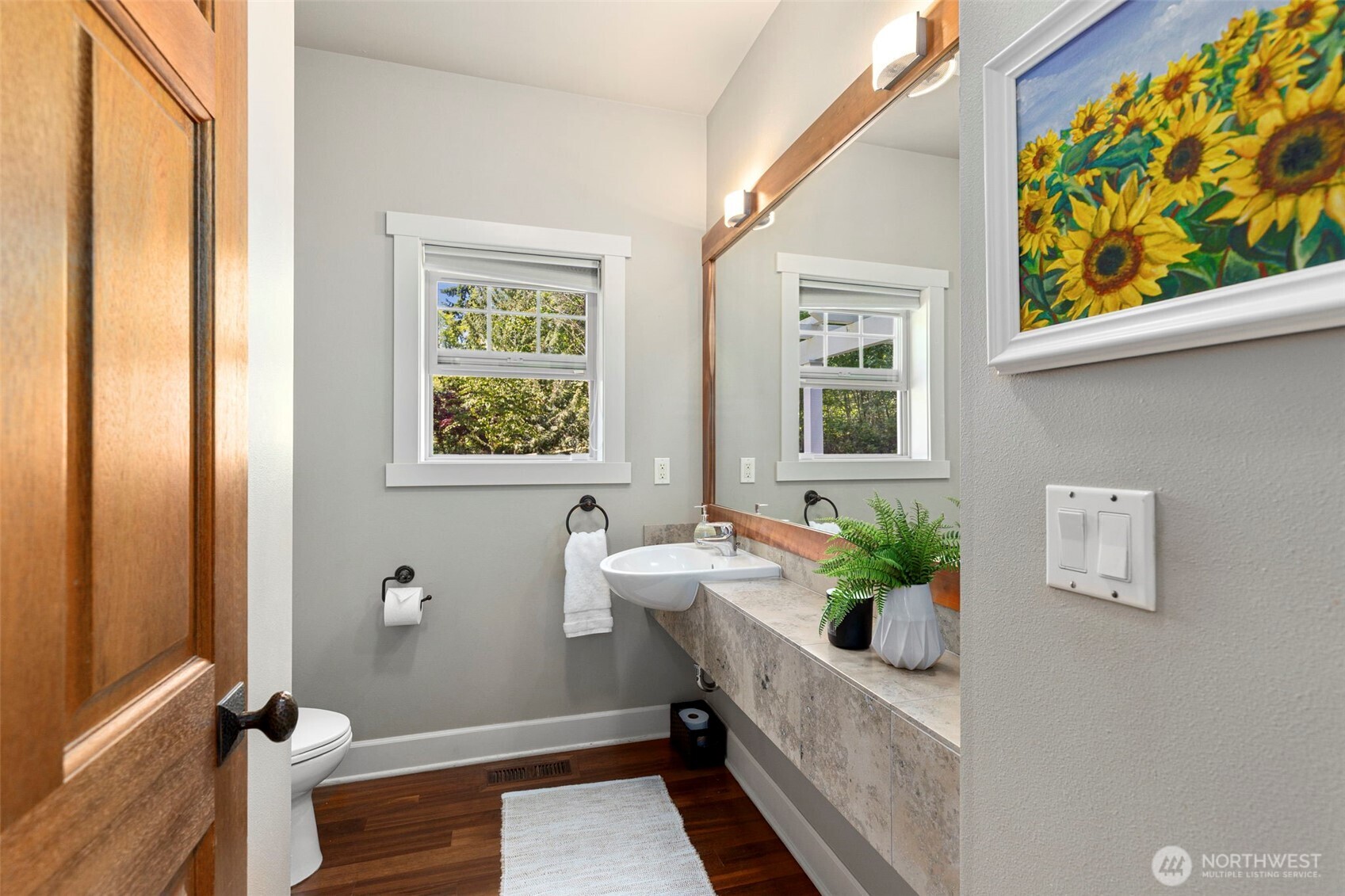 4810 Rose Avenue NE, Bainbridge Island, WA 98110