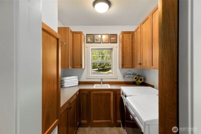 4810 Rose Avenue NE, Bainbridge Island, WA 98110 - Photo 19