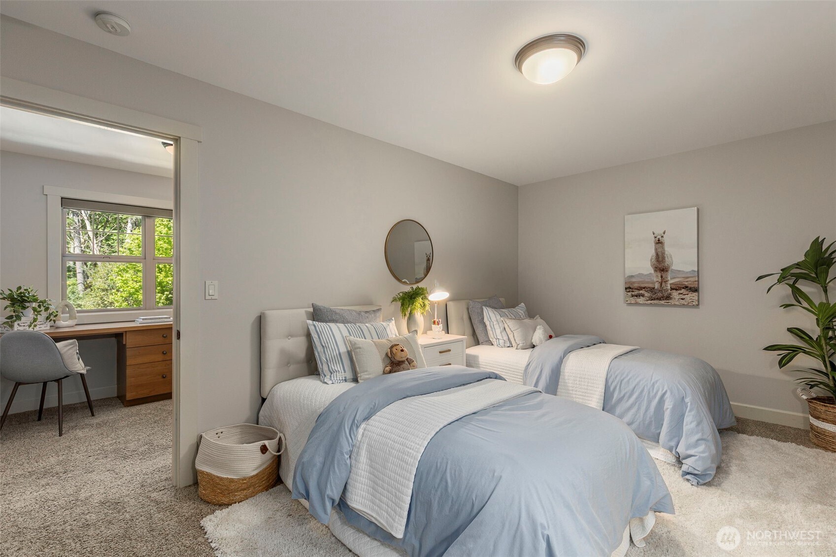 4810 Rose Avenue NE, Bainbridge Island, WA 98110