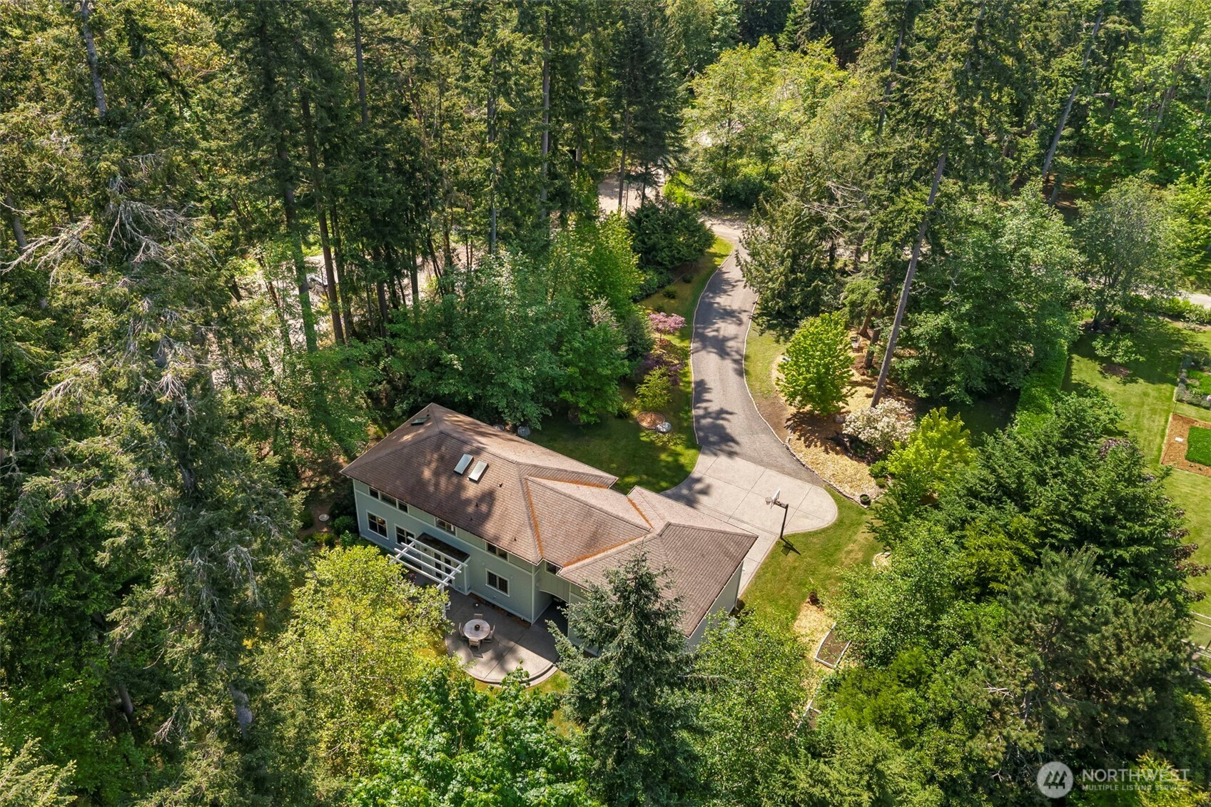 4810 Rose Avenue NE, Bainbridge Island, WA 98110