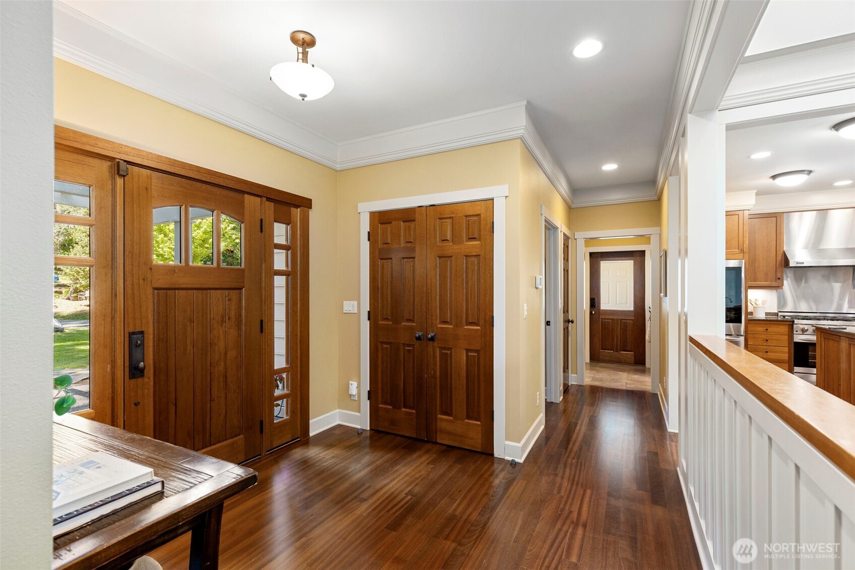 4810 Rose Avenue NE, Bainbridge Island, WA 98110