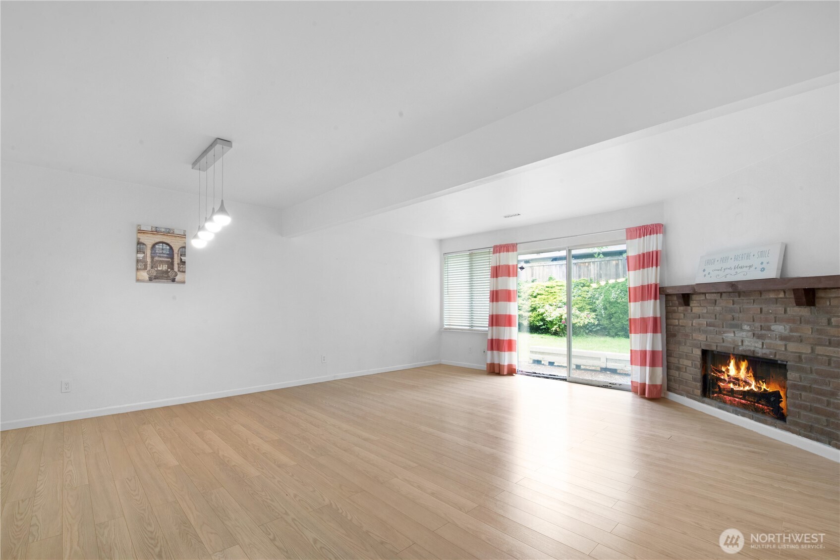 317 SW 112th Street #303, Seattle, WA 98146