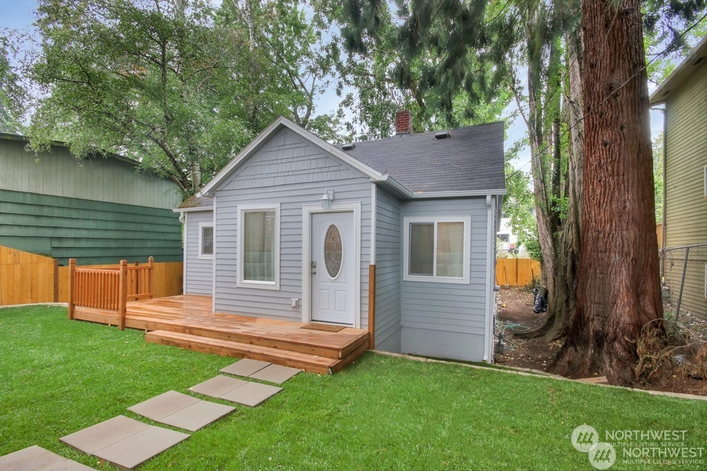 4636 S Othello , Seattle, WA 98118