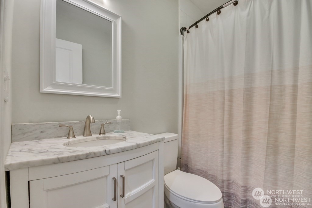 4636 S Othello , Seattle, WA 98118