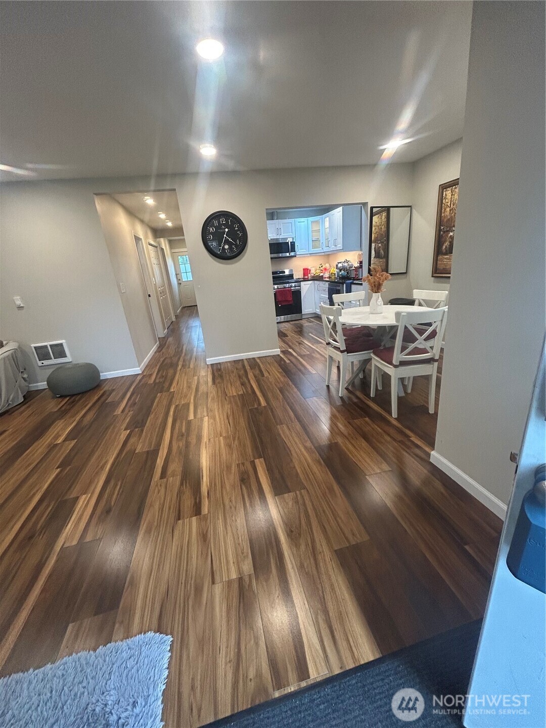 4636 S Othello , Seattle, WA 98118