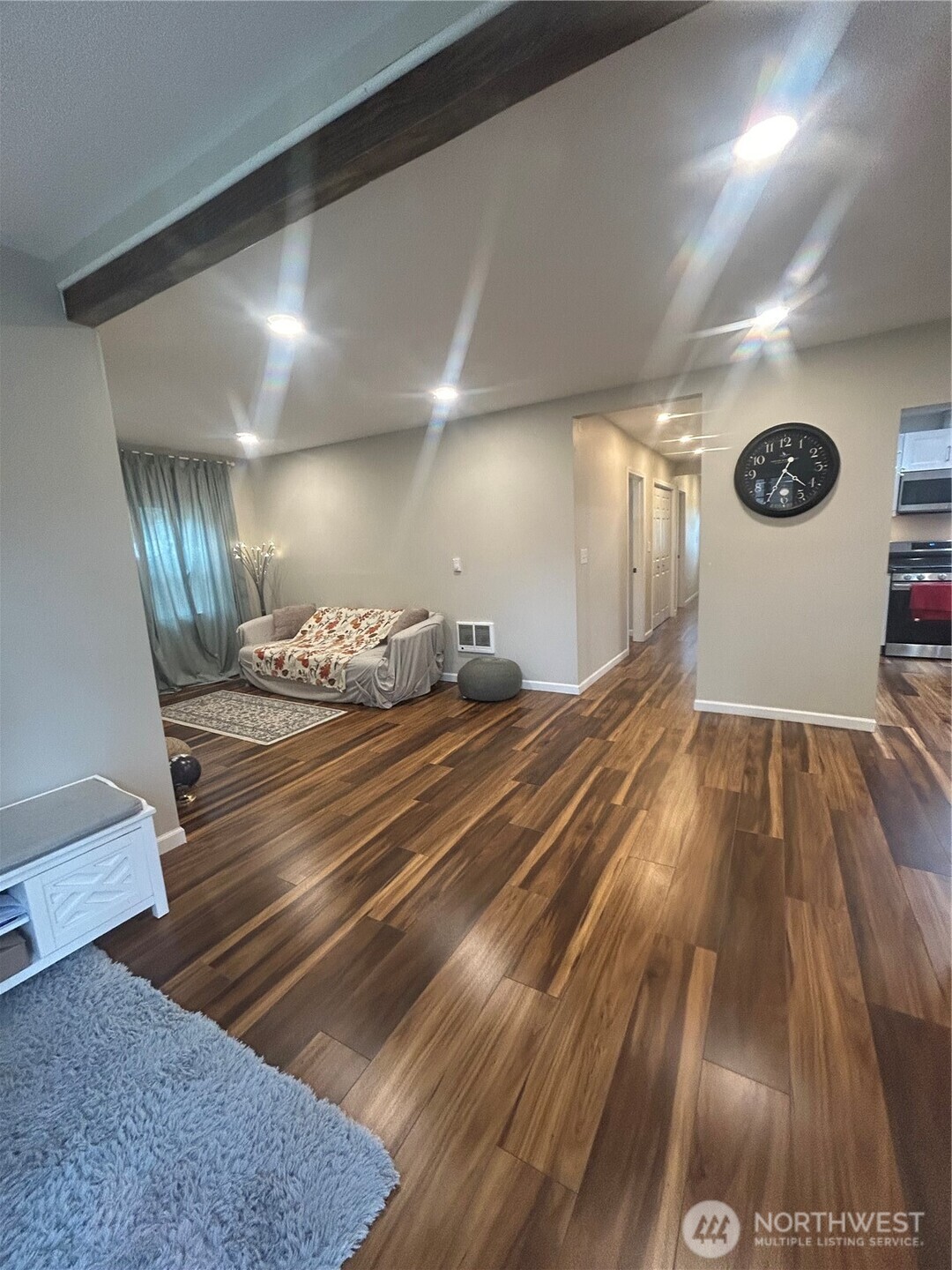 4636 S Othello , Seattle, WA 98118