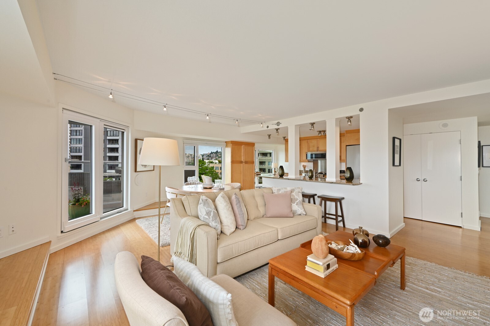 121 Vine Street #703, Seattle, WA 98121