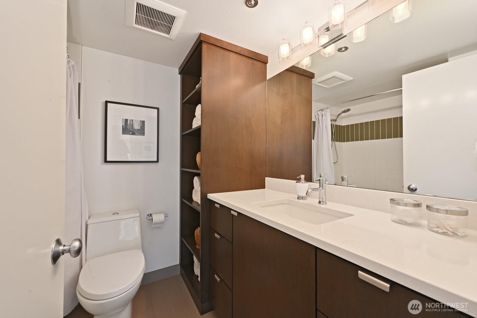 121 Vine Street #703, Seattle, WA 98121