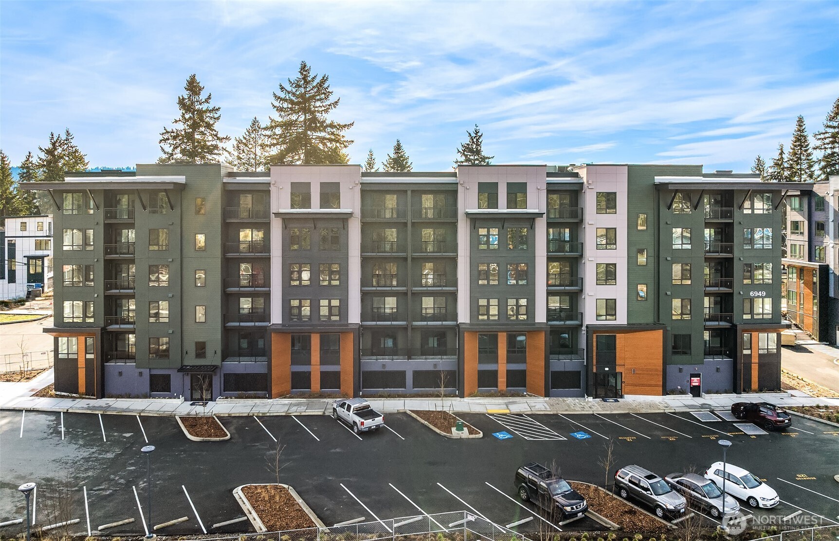 6949 NE 184th Lane #503, Kenmore, WA 98028
