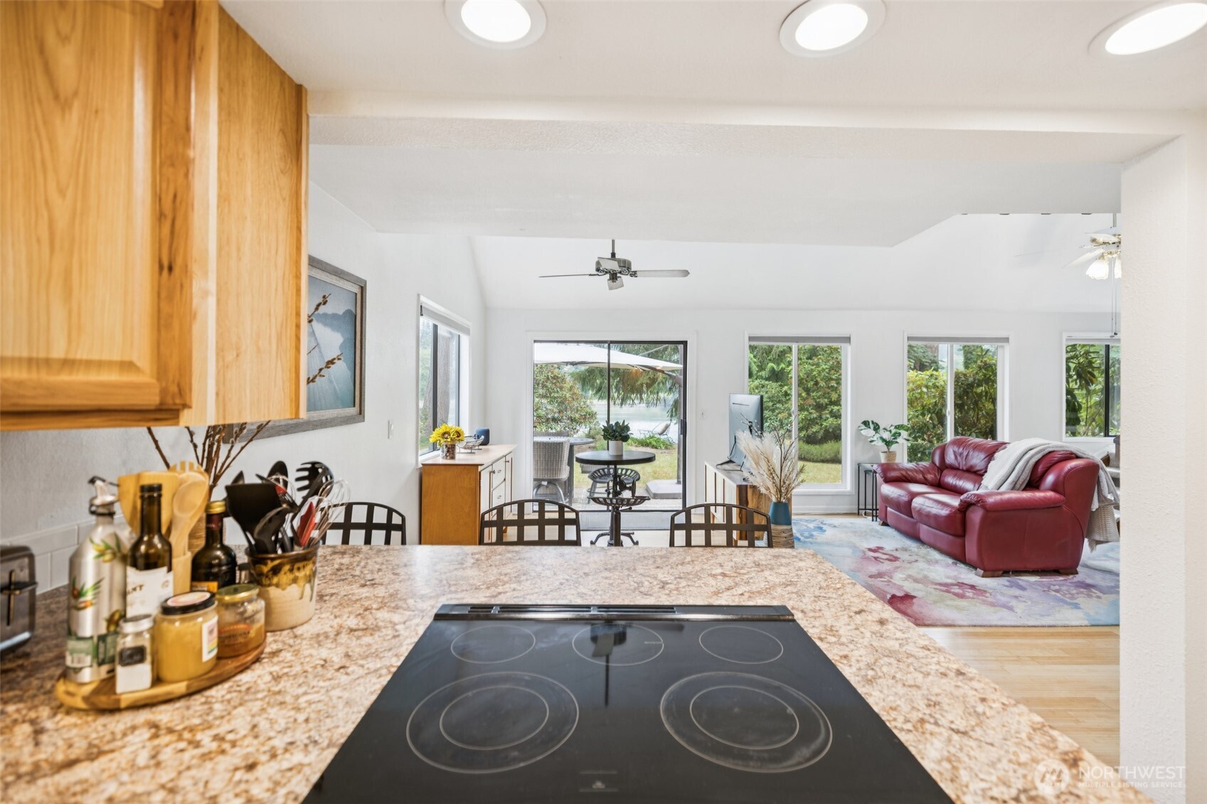 5730 Garden Lane NW, Olympia, WA 98502