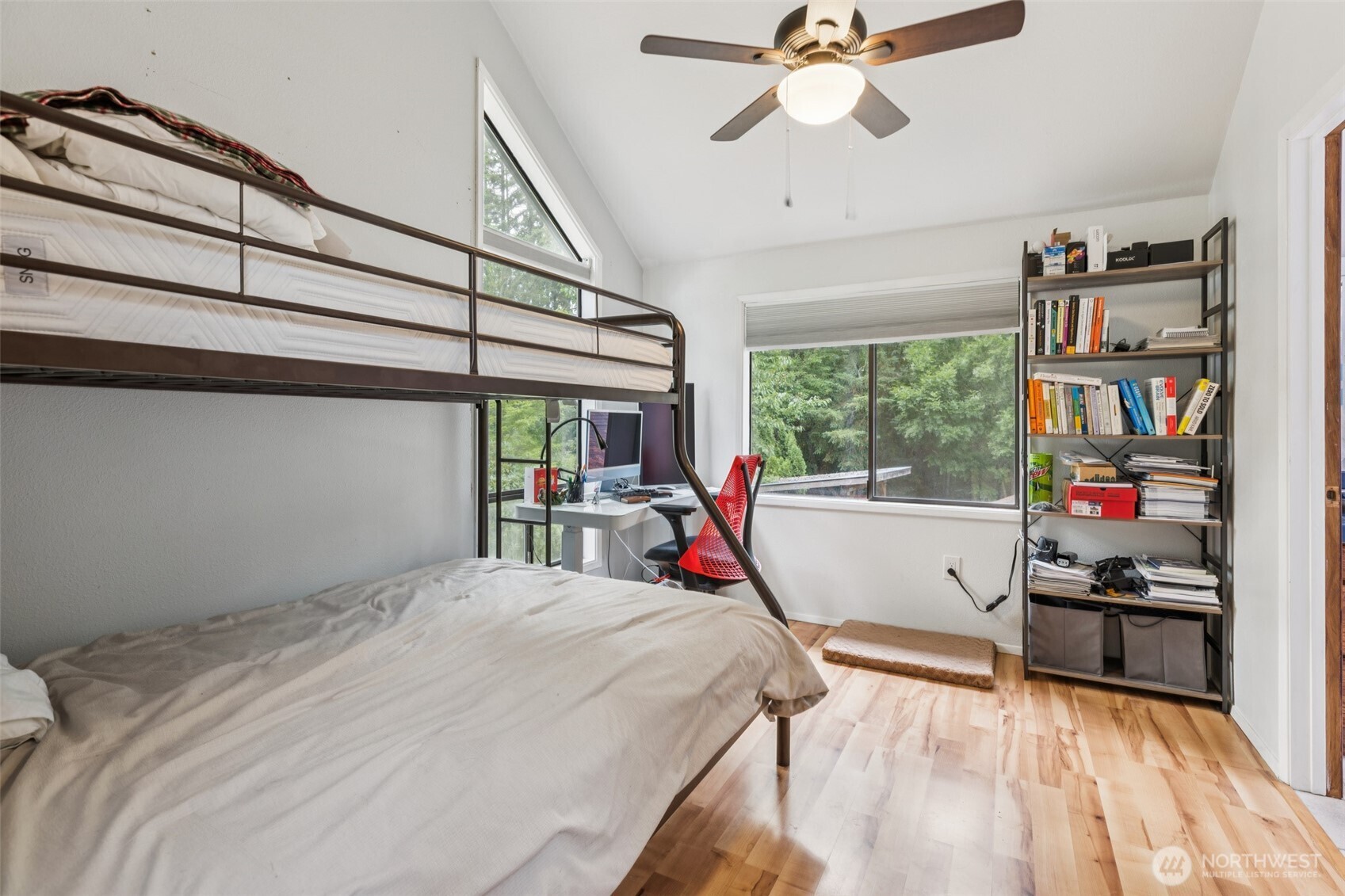 5730 Garden Lane NW, Olympia, WA 98502