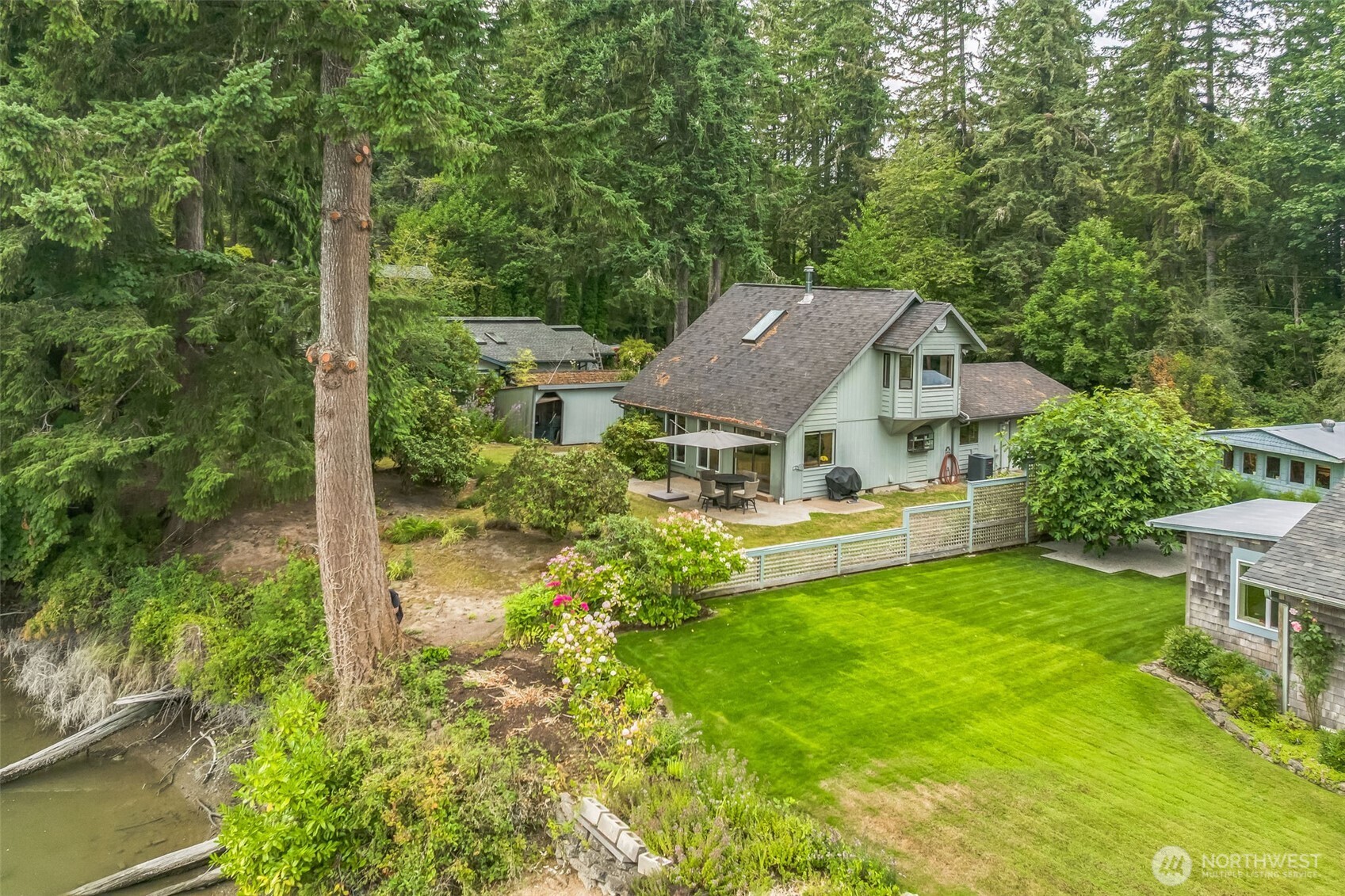 5730 Garden Lane NW, Olympia, WA 98502