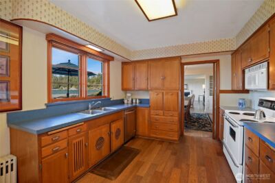 3026 Marine Drive , Bremerton, WA 98312 - Photo 18