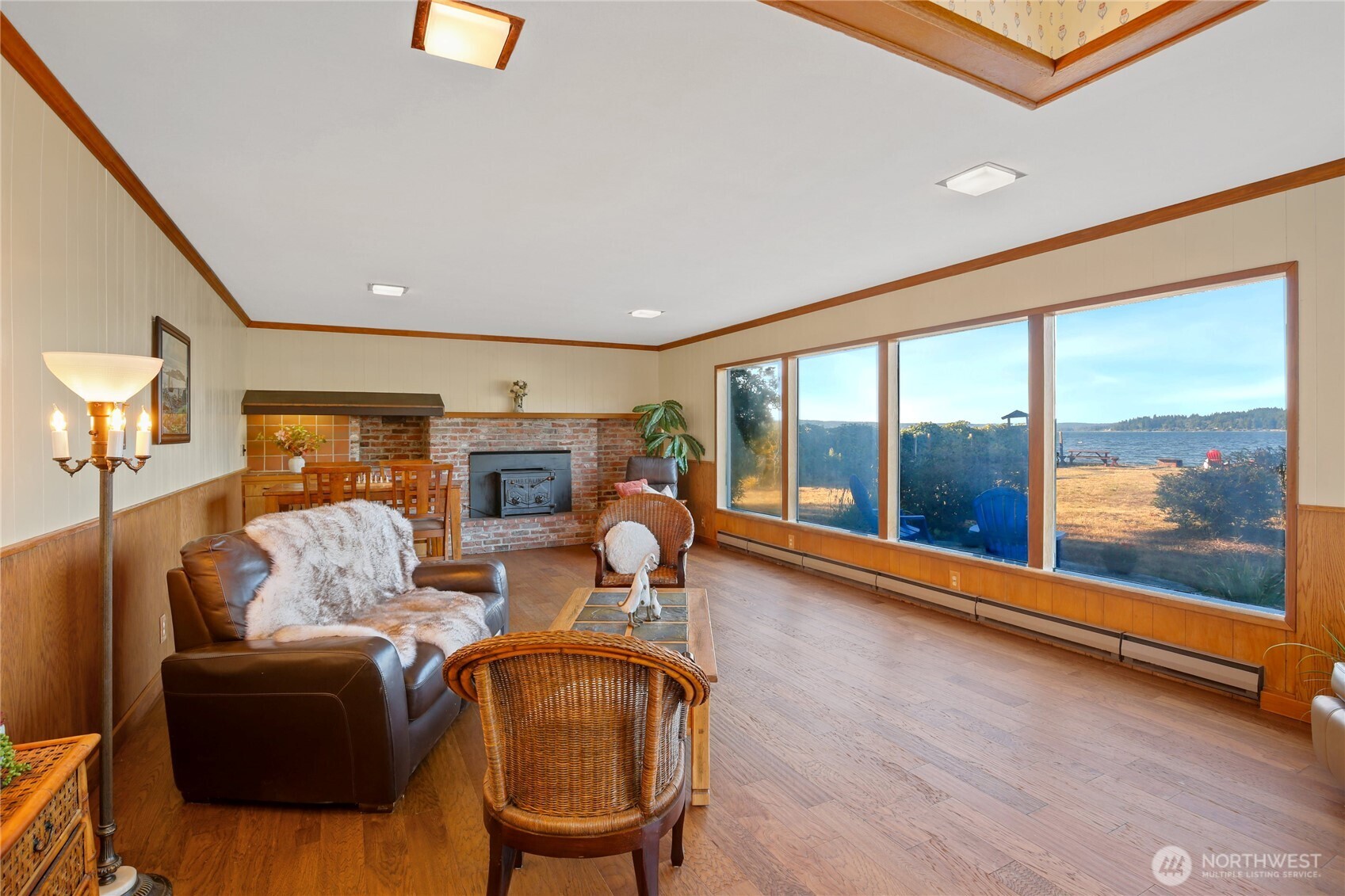3026 Marine Drive , Bremerton, WA 98312