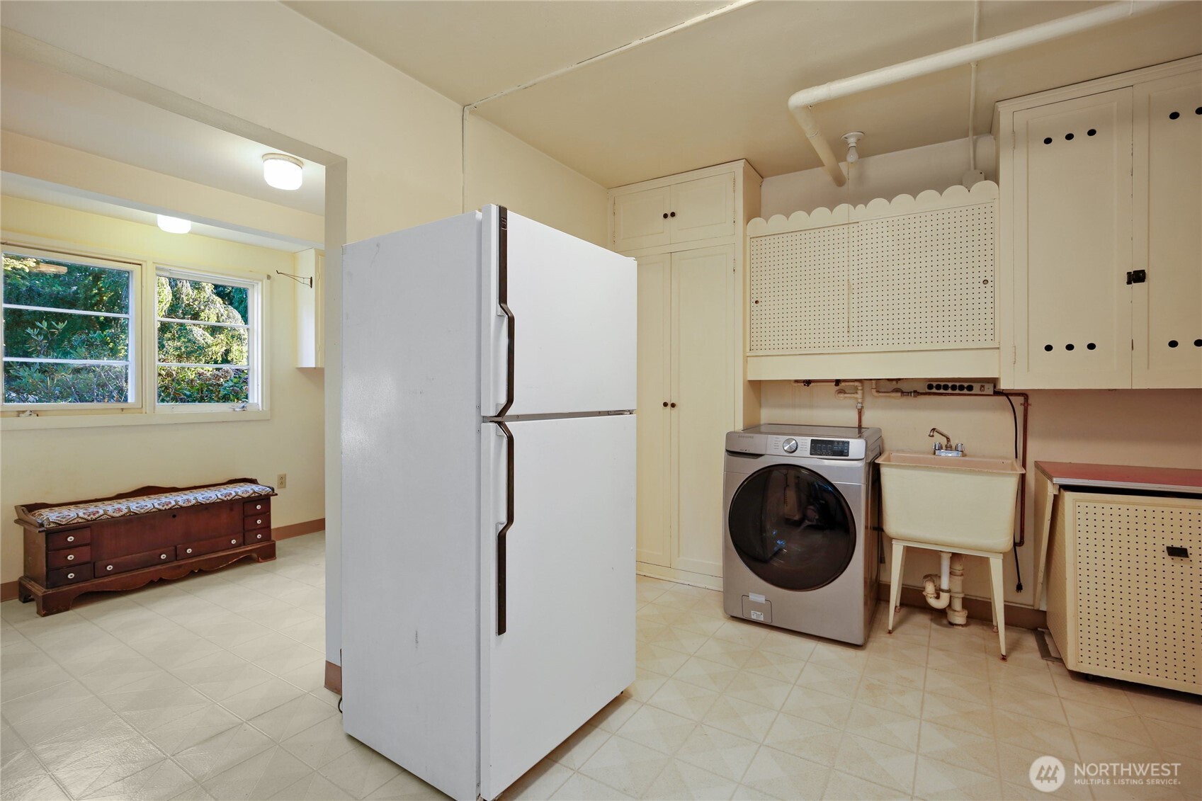 3026 Marine Drive , Bremerton, WA 98312