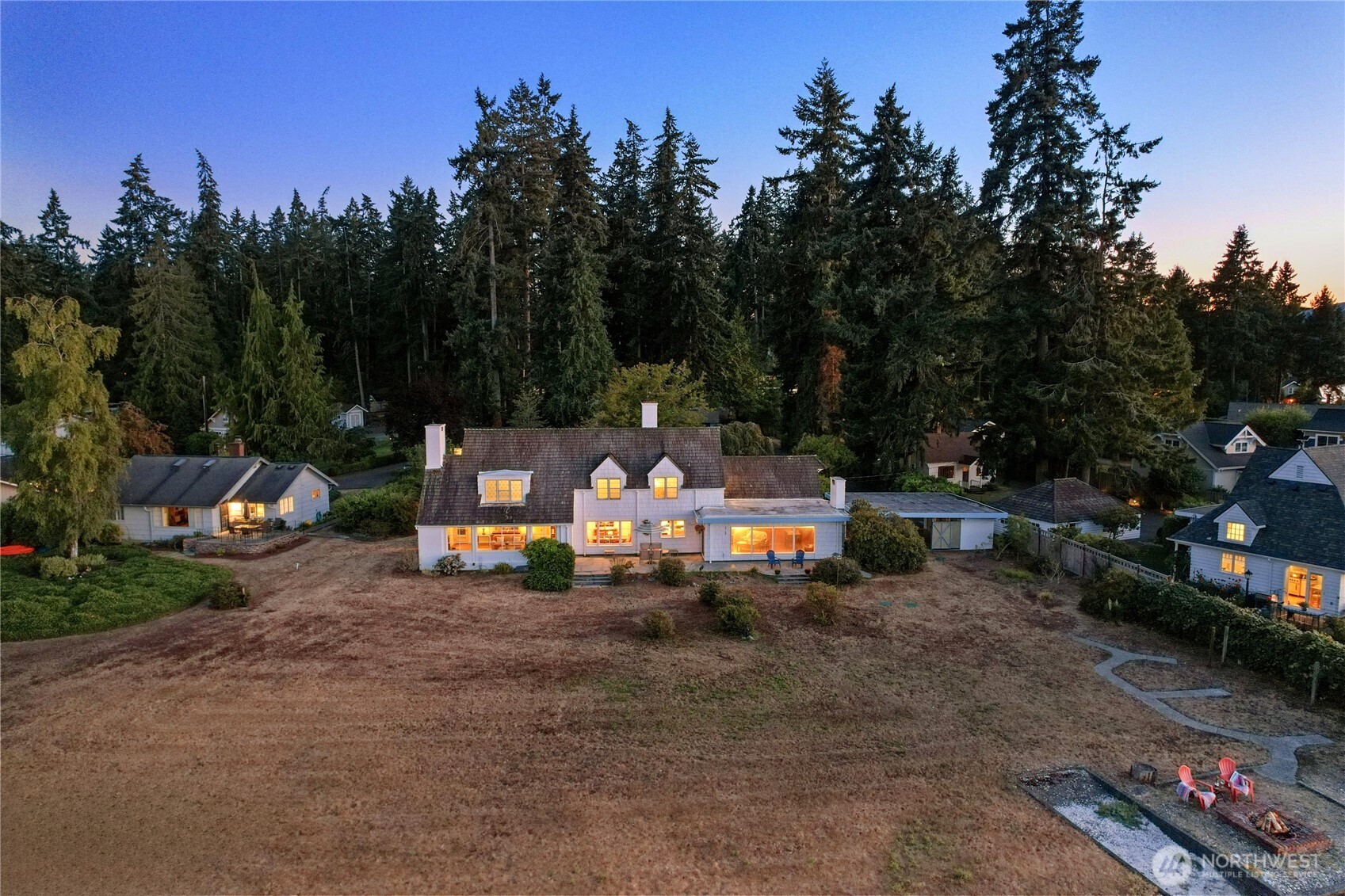 3026 Marine Drive , Bremerton, WA 98312