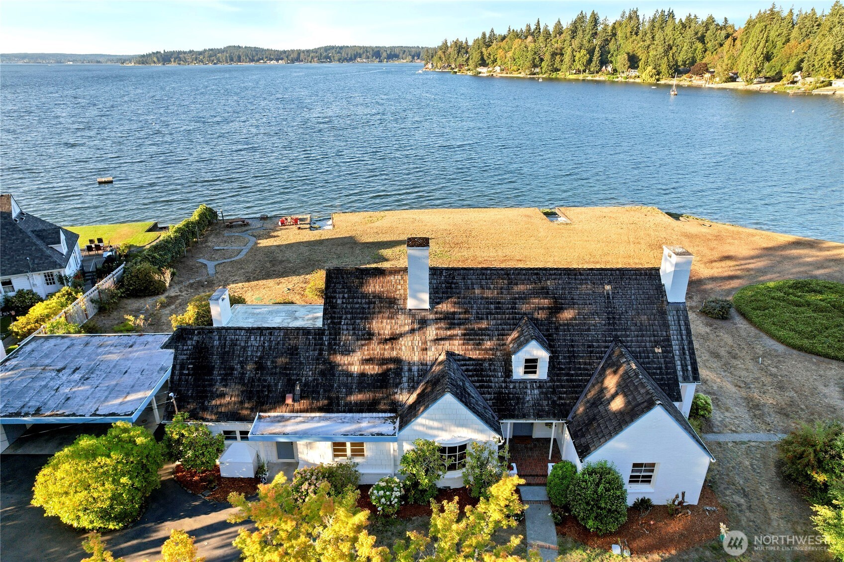 3026 Marine Drive , Bremerton, WA 98312