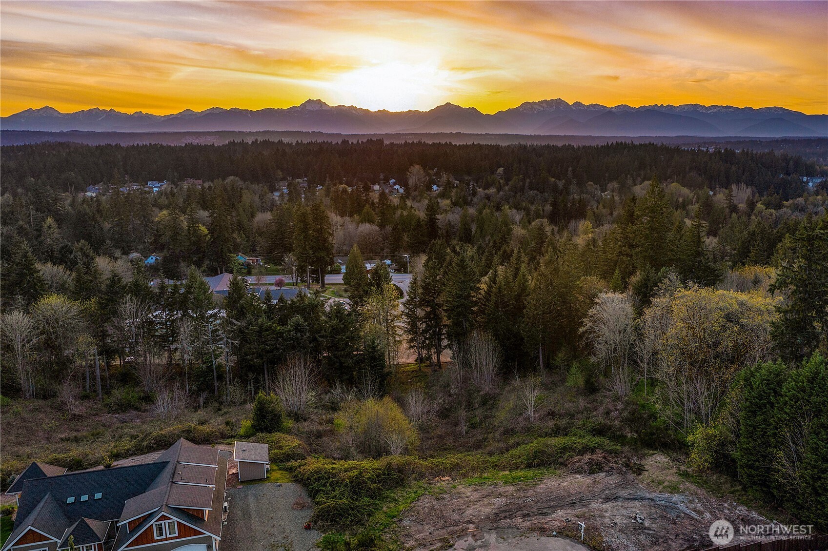 8259 Kaster Drive NE, Bremerton, WA 98311