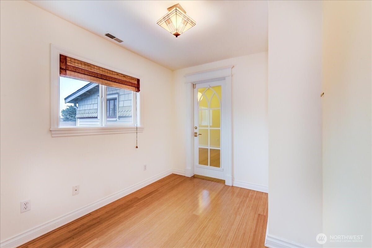 1313 Washington Street , Sumner, WA 98390