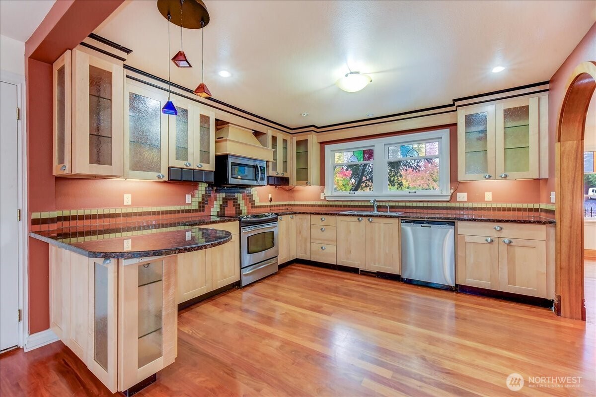 1313 Washington Street , Sumner, WA 98390