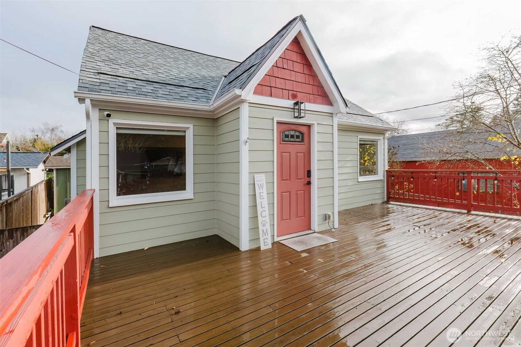 1908 Snyder Avenue , Bremerton, WA 98312