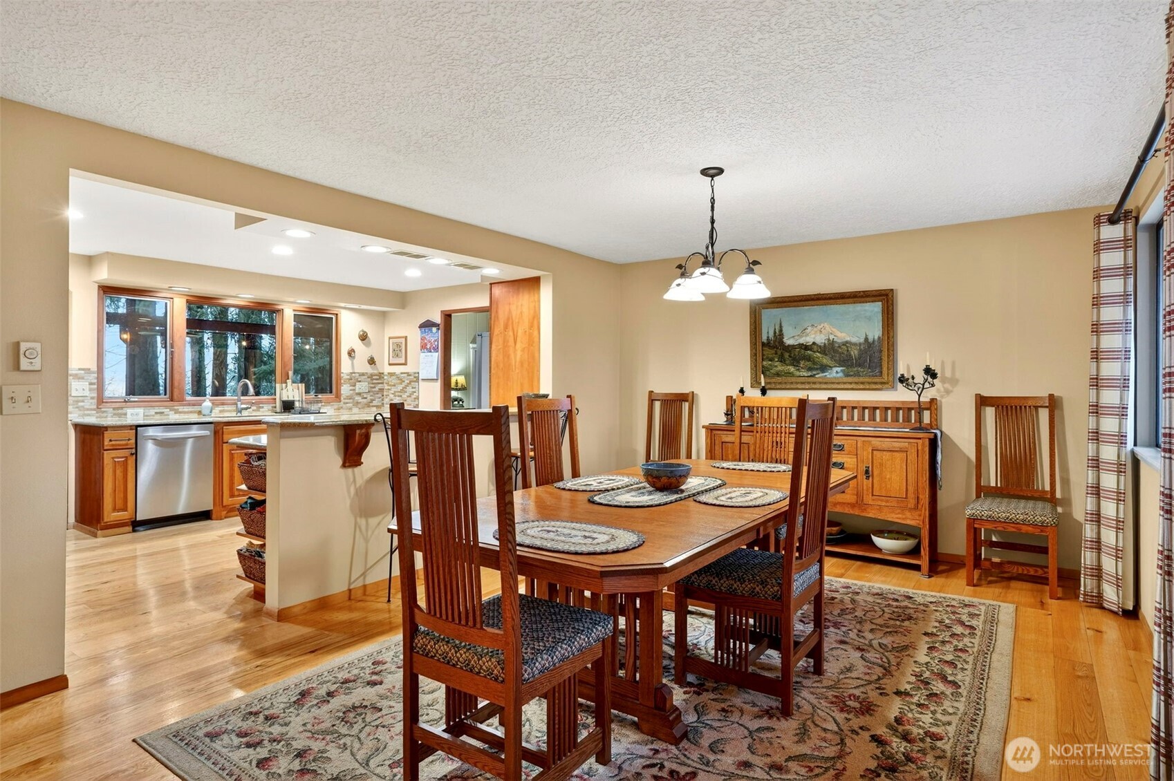 39310 NE 6th Avenue , Woodland, WA 98674