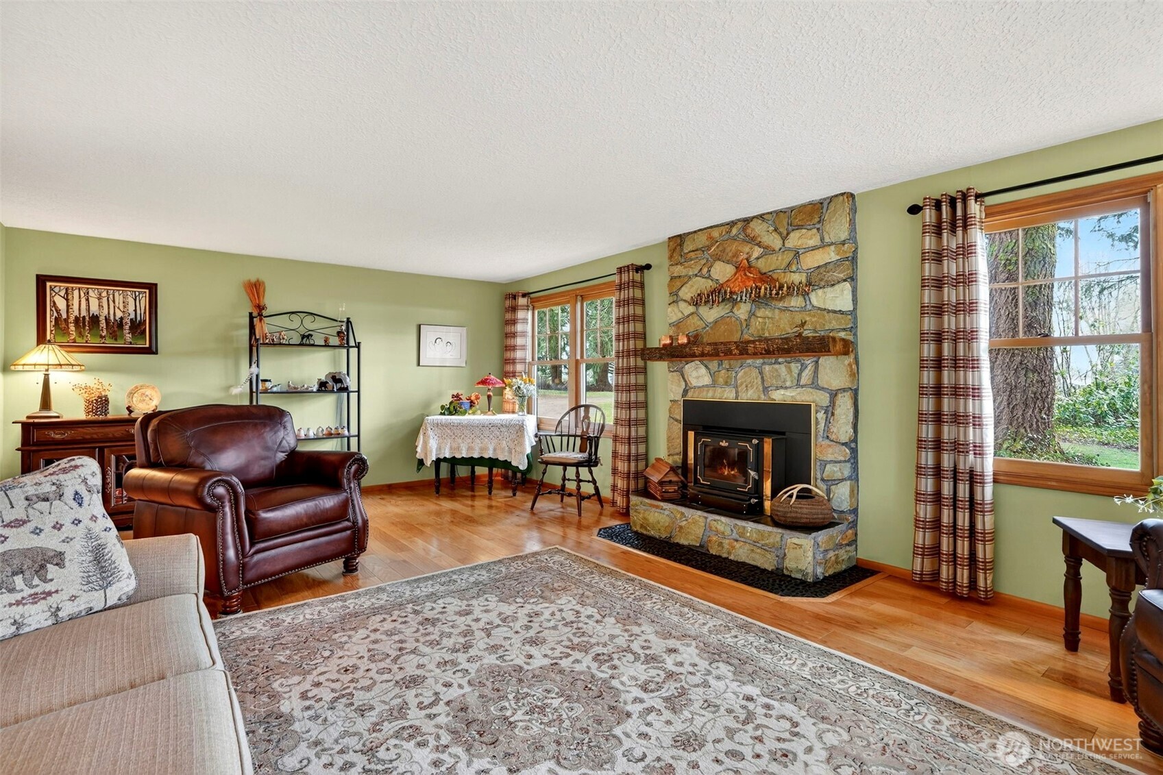 39310 NE 6th Avenue , Woodland, WA 98674