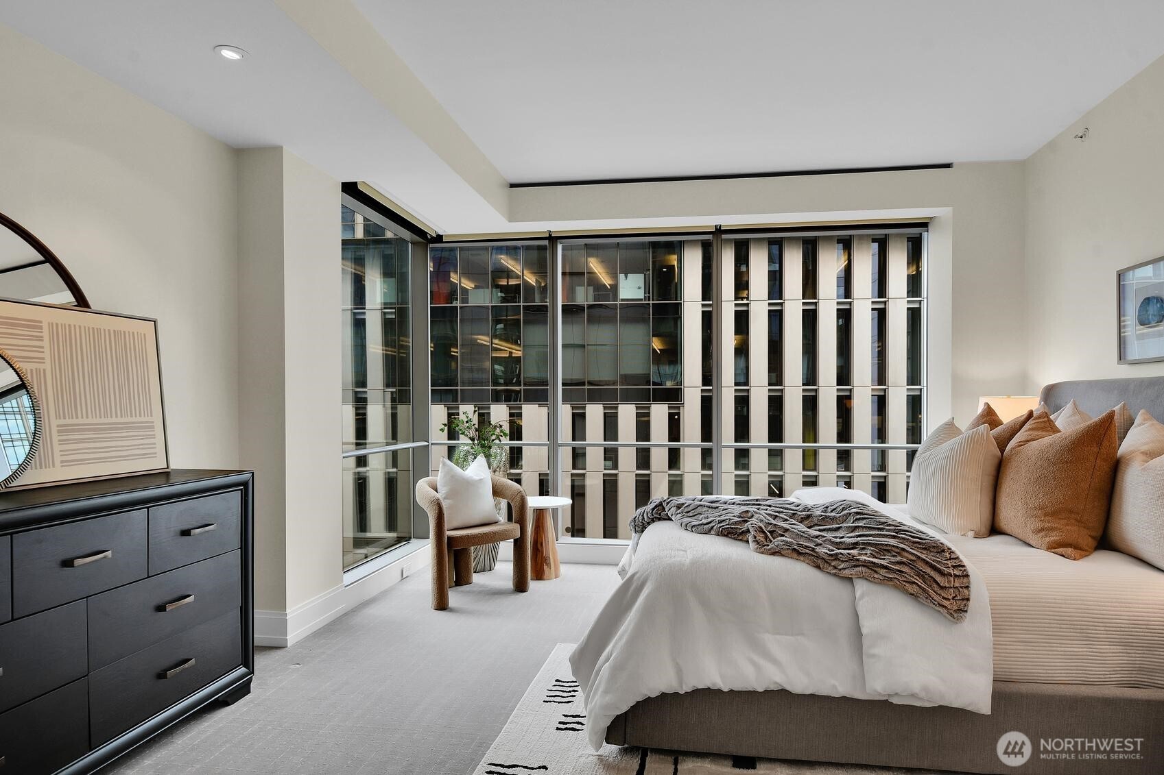 99 Union Street #1205, Seattle, WA 98101