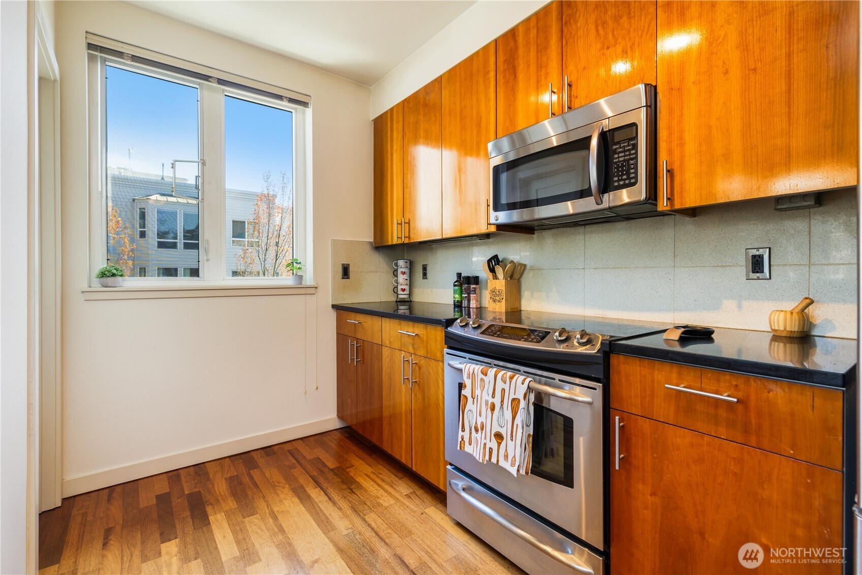 3104 Western Ave #603, Seattle, WA 98121