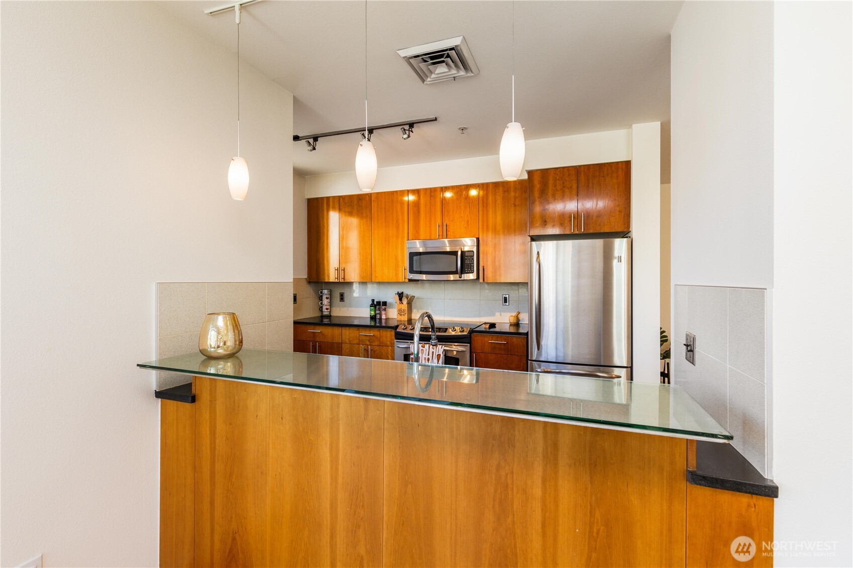3104 Western Ave #603, Seattle, WA 98121