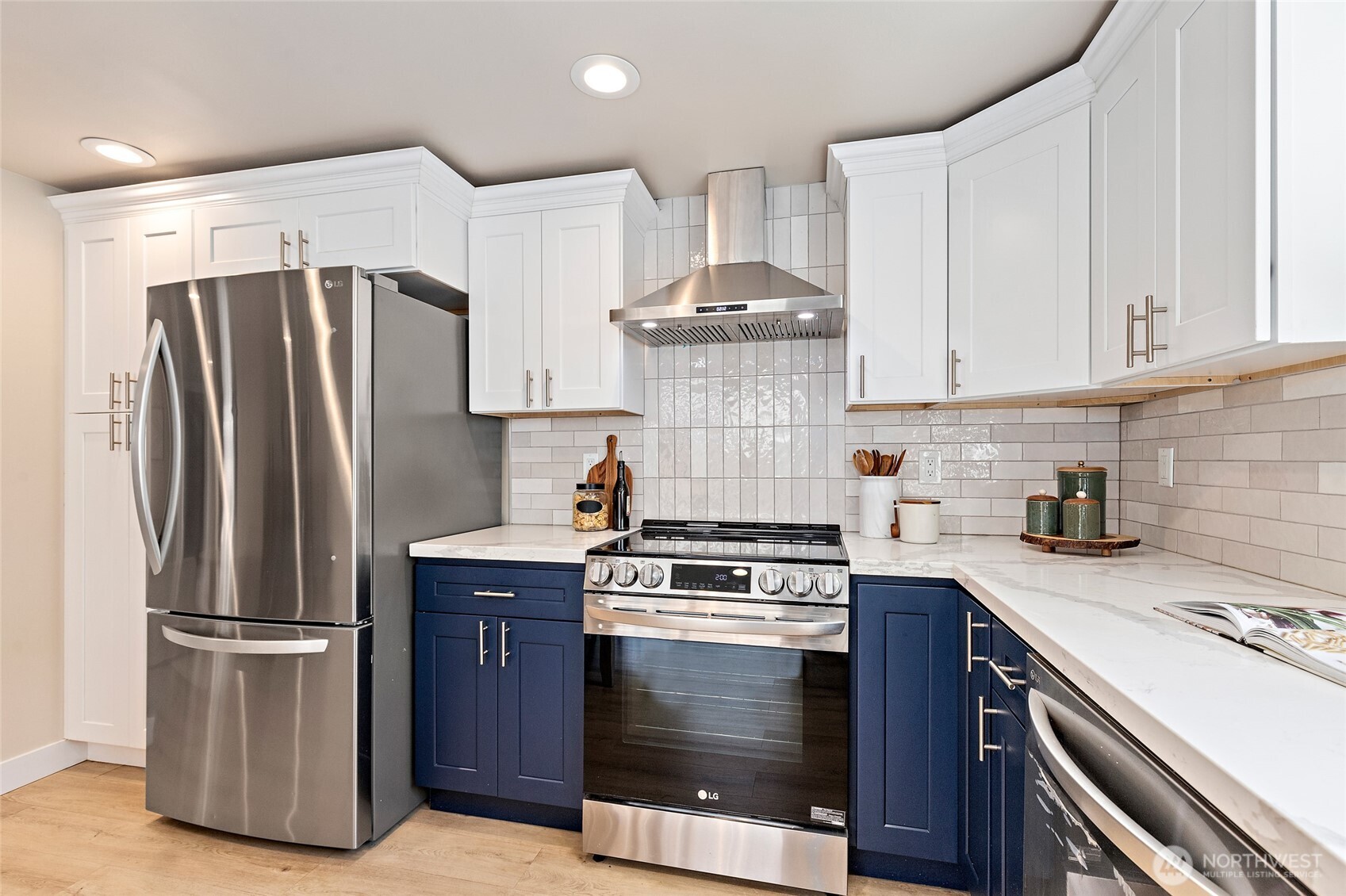 14338 Ashworth Avenue N #B, Seattle, WA 98133-7124