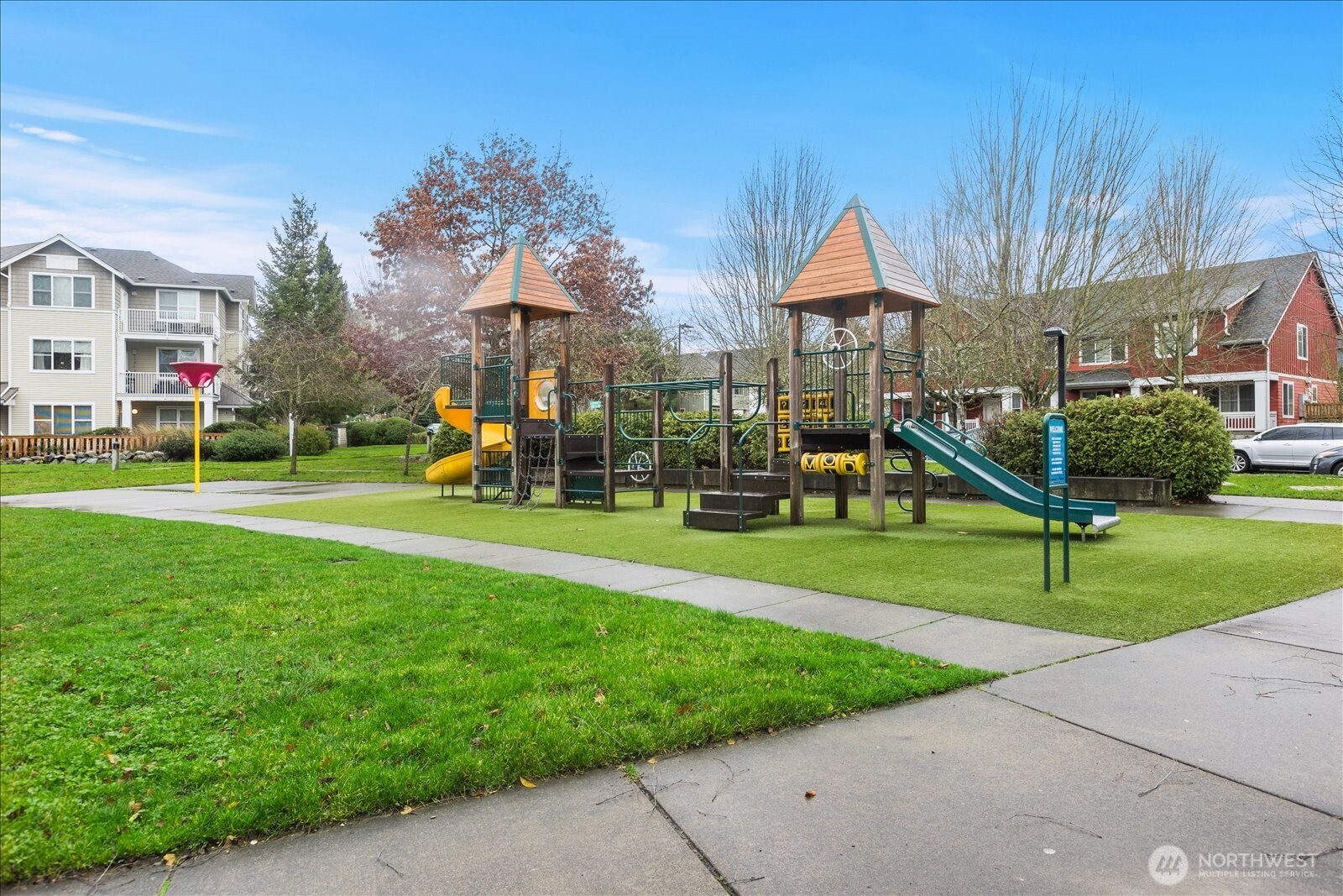 5912 31st Avenue SW, Seattle, WA 98126-2910