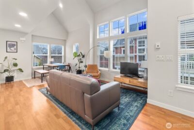 5912 31st Avenue SW, Seattle, WA 98126-2910 - Photo 4