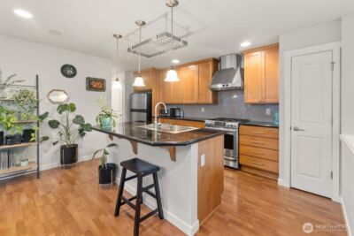 5912 31st Avenue SW, Seattle, WA 98126-2910 - Photo 8