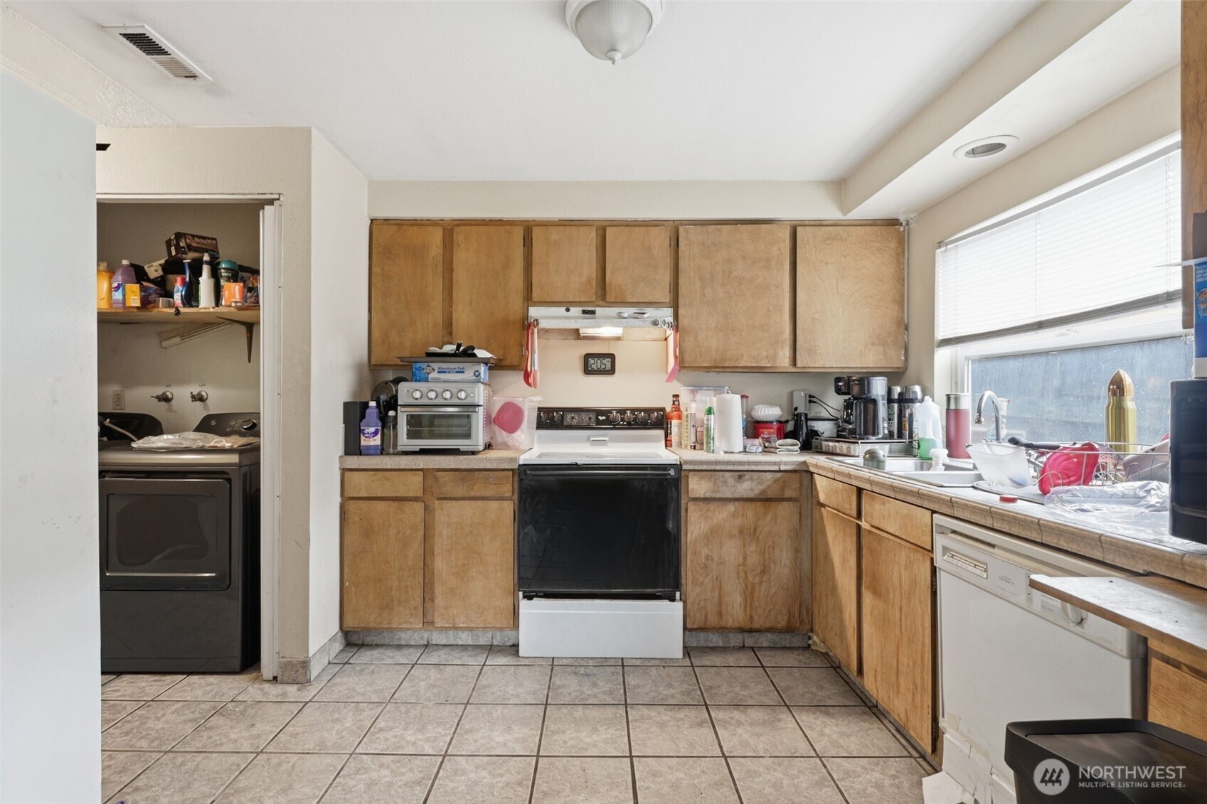 5608 NE 38th Street , Vancouver, WA 98661