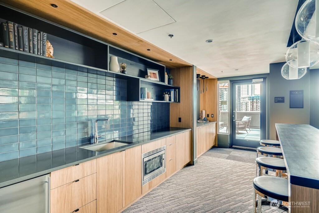 1808 Minor Avenue #2304, Seattle, WA 98101-1411