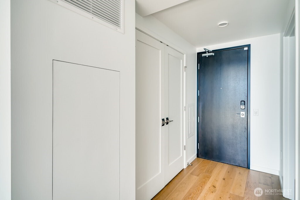1808 Minor Avenue #2304, Seattle, WA 98101-1411