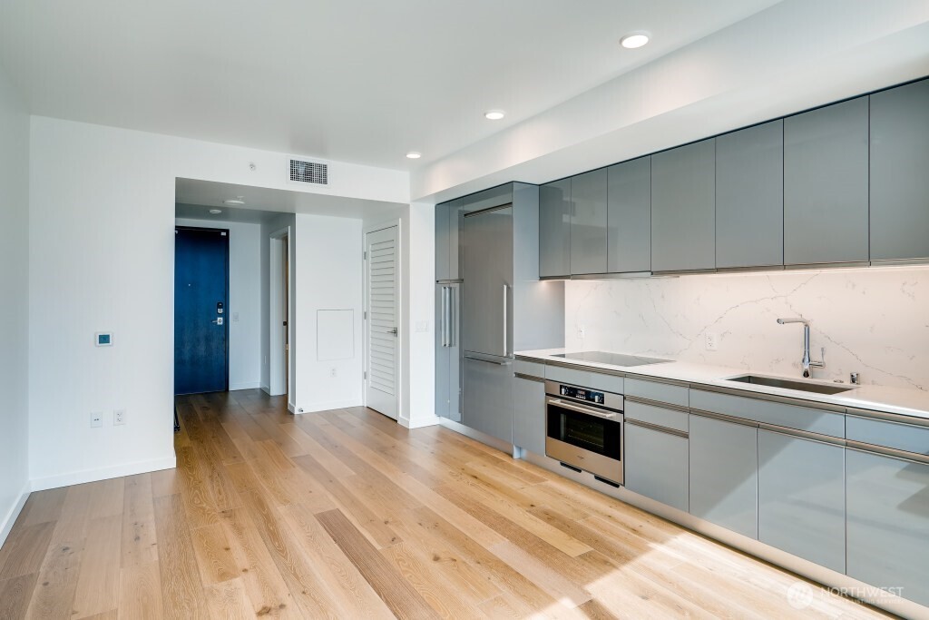 1808 Minor Avenue #2304, Seattle, WA 98101-1411