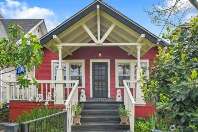 5008 39th Avenue S, Seattle, WA 98118 - Photo 1