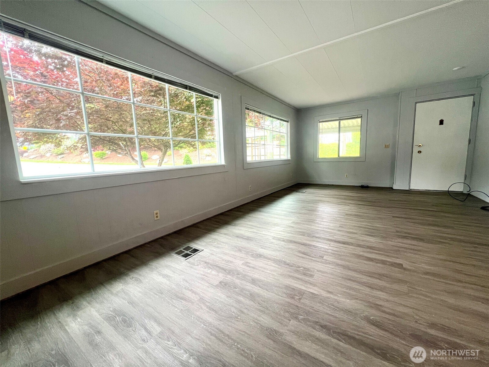 16300 NE WA-305 Highway #69, Poulsbo, WA 98370