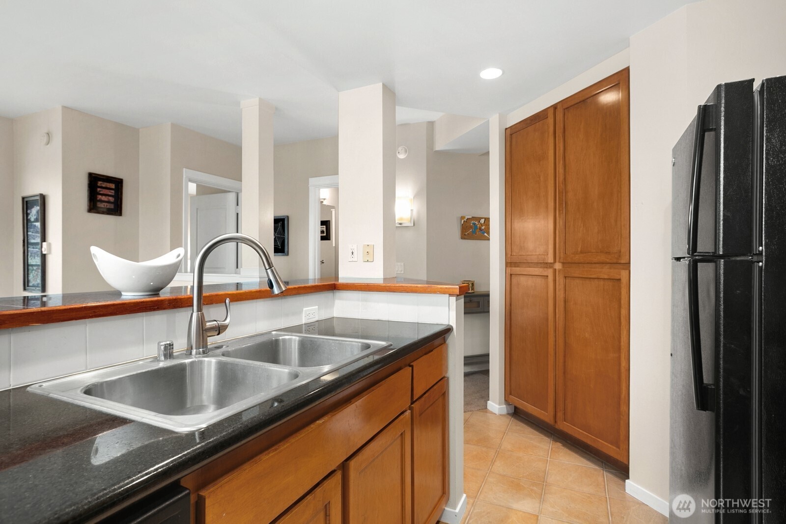 2801 1st Avenue #1014, Seattle, WA 98121