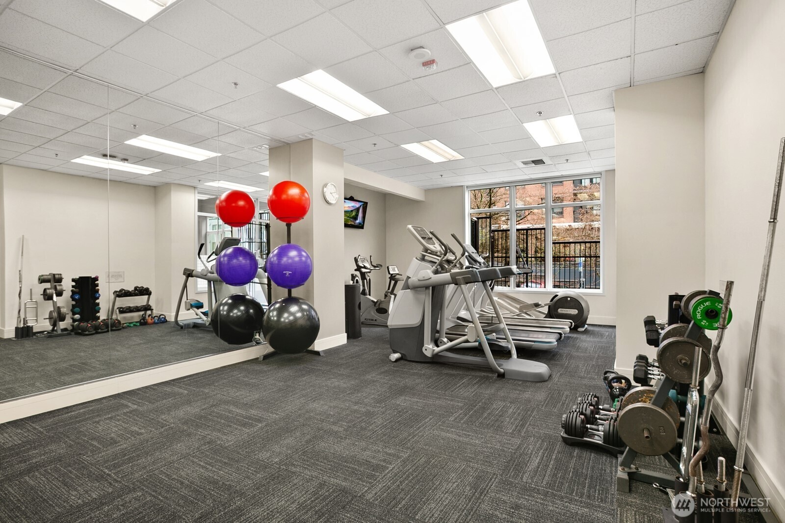 2801 1st Avenue #1014, Seattle, WA 98121
