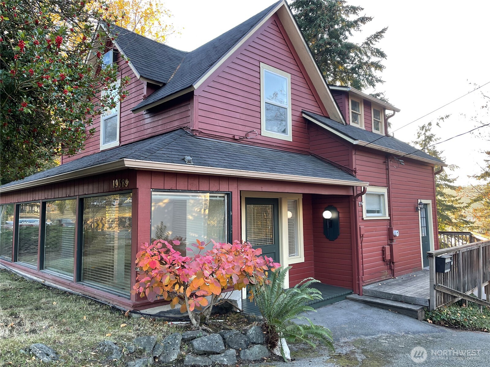 19589 Front Street NE, Poulsbo, WA 98370