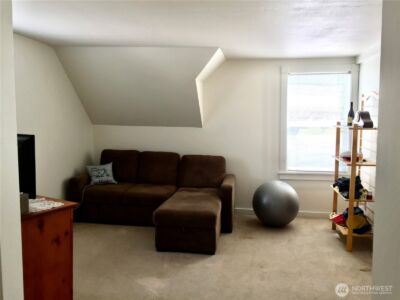 19589 Front Street NE, Poulsbo, WA 98370 - Photo 12